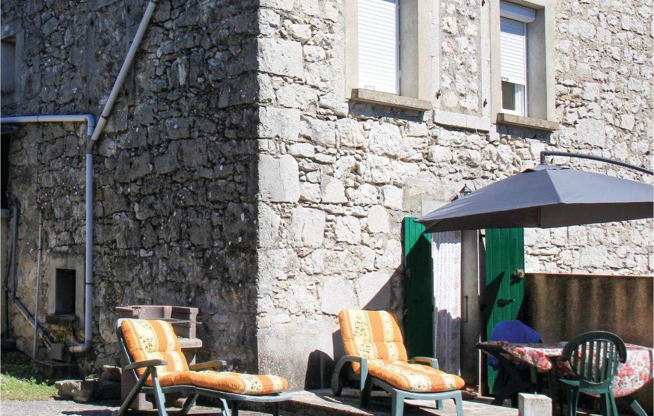 1 Bedroom Nice Apartment In La Beaume Labeaume Exterior photo